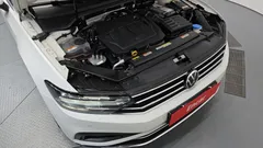 2022 Volkswagen Passat 2.0 TDI Premium — фото 6