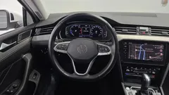 2022 Volkswagen Passat 2.0 TDI Premium — фото 13