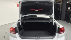 2022 Volkswagen Passat 2.0 TDI Premium — фото 20