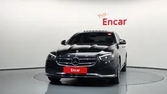 2022 Mercedes-Benz E-Class E350 4MATIC Avantgarde — фото 3