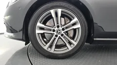 2022 Mercedes-Benz E-Class E350 4MATIC Avantgarde — фото 5