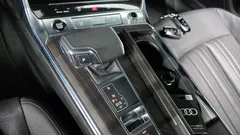 2022 Audi A6 45 TFSI Quattro Premium — фото 9