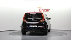 2021 Kia Soul 1.6 T-GDI Noblesse — фото 4