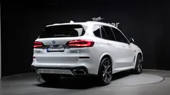 2022 BMW X5 xDrive 45e M Sport — фото 2