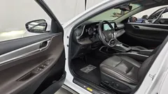 2023 Hyundai Grandeur 3.0 LPi Rent Car — фото 10