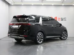 2023 Kia Carnival Gasoline 7-Seater Signature — фото 3