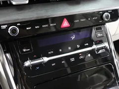 2023 Kia Carnival Gasoline 7-Seater Signature — фото 10