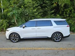 2023 Kia Carnival Diesel 9-Seater Noblesse — фото 3