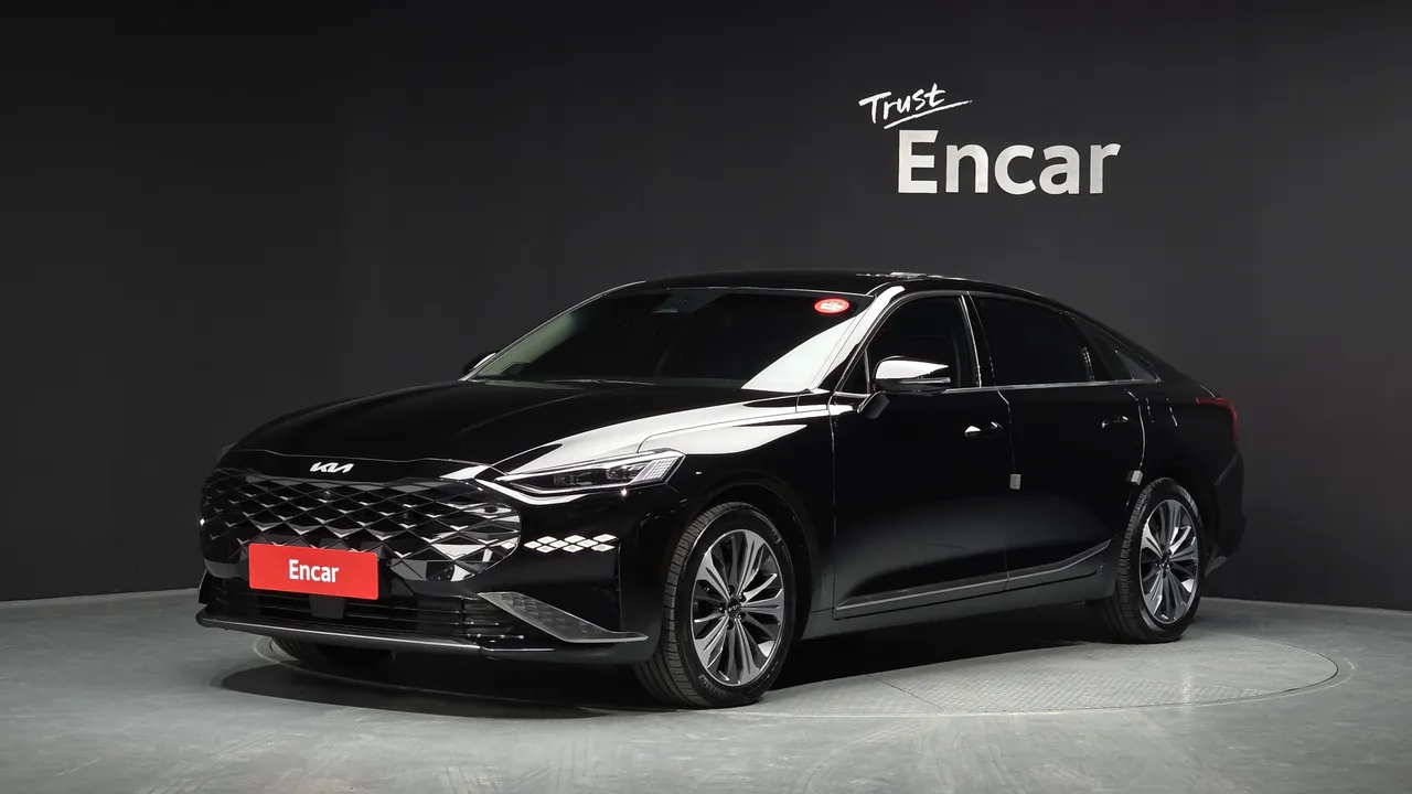 2022 Kia K8 Signature
