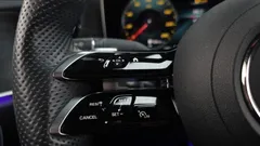 2022 Mercedes-Benz E-Class E220d 4MATIC AMG Line — фото 17
