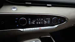 2023 Genesis GV70 2.5T Gasoline 2WD — фото 17