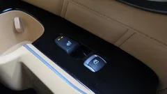 2023 Kia Sorento HEV 1.6 2WD — фото 18