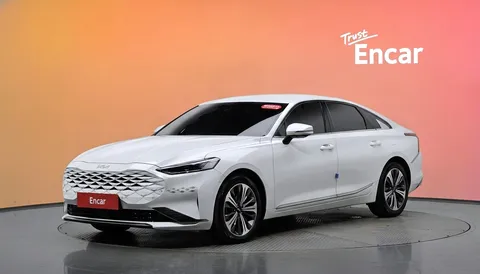 2023 Kia K8 Signature
