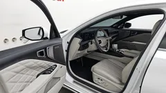 2023 Kia K8 Signature — фото 10