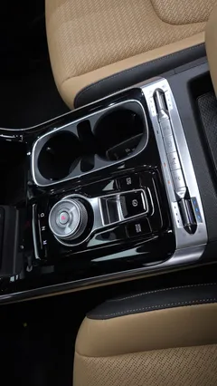 2023 Kia Carnival Diesel 7-Seater Signature — фото 9