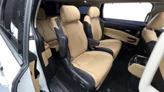 2023 Kia Carnival Diesel 7-Seater Signature — фото 11