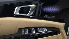 2023 Kia Carnival Diesel 7-Seater Signature — фото 16