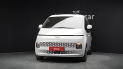 2023 Hyundai Staria Tourer 11-Seater — фото 3