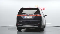 2023 Kia Carnival Diesel 9-Seater Signature — фото 4