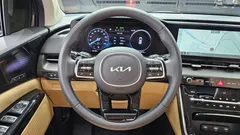 2023 Kia Carnival Diesel 9-Seater Signature — фото 13