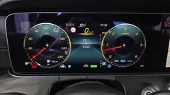 2022 Mercedes-Benz E-Class E220d 4MATIC AMG Line — фото 8