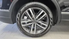 2023 Volkswagen Tiguan 2.0 TSI Prestige — фото 5