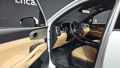 2023 Kia Sorento HEV 1.6 2WD — фото 10