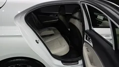 2023 Genesis G70 Gasoline 2.0T 2WD — фото 15