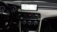 2023 Genesis G70 Gasoline 2.0T 2WD — фото 18