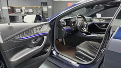 2021 Mercedes-Benz CLS-Class CLS450 4MATIC AMG Line — фото 10