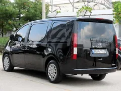 2023 Hyundai Staria Cargo 3-Seater — фото 4