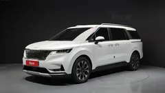 2023 Kia Carnival Gasoline 9-Seater Prestige — фото 1
