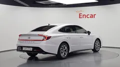 2023 Hyundai Sonata 2.0 — фото 2