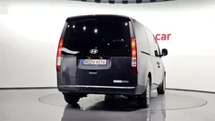 2023 Hyundai Staria Cargo 5-Seater — фото 4
