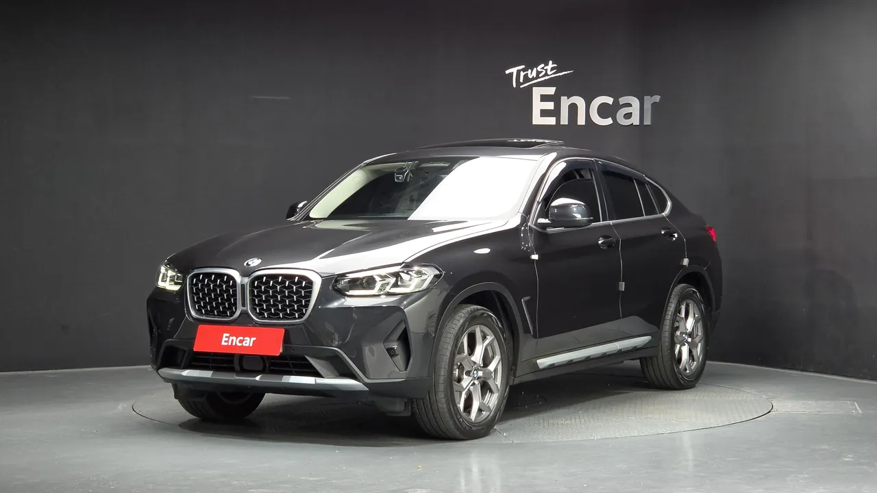 2022 BMW X4 xDrive20i xLine