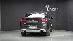 2022 BMW X4 xDrive20i xLine — фото 4