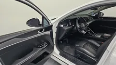 2023 Kia K5 2.0 LPI(Renter car) — фото 10