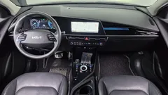 2023 Kia Niro Signature — фото 7