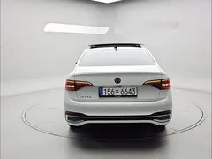 2023 Volkswagen Jetta 1.5 TSI Prestige — фото 3