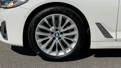 2023 BMW 5-Series 520i Luxury — фото 5
