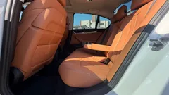 2023 BMW 5-Series 520i Luxury — фото 16