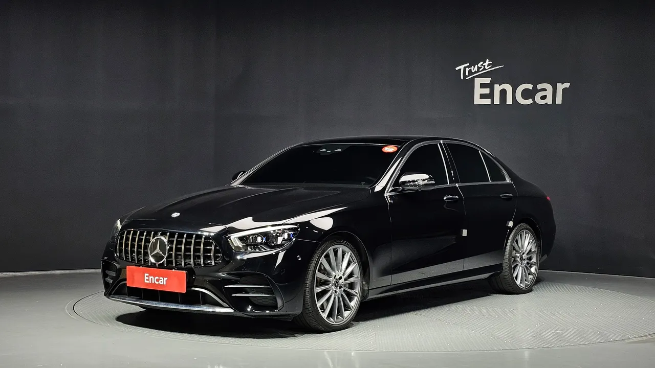 2022 Mercedes-Benz E-Class E350 4MATIC AMG Line