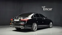 2022 Mercedes-Benz E-Class E350 4MATIC AMG Line — фото 2