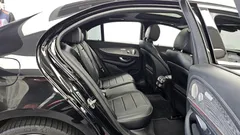 2022 Mercedes-Benz E-Class E350 4MATIC AMG Line — фото 12