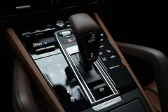 2023 Porsche Cayenne 3.0 E-HYBRID PLATINUM EDITION — фото 9