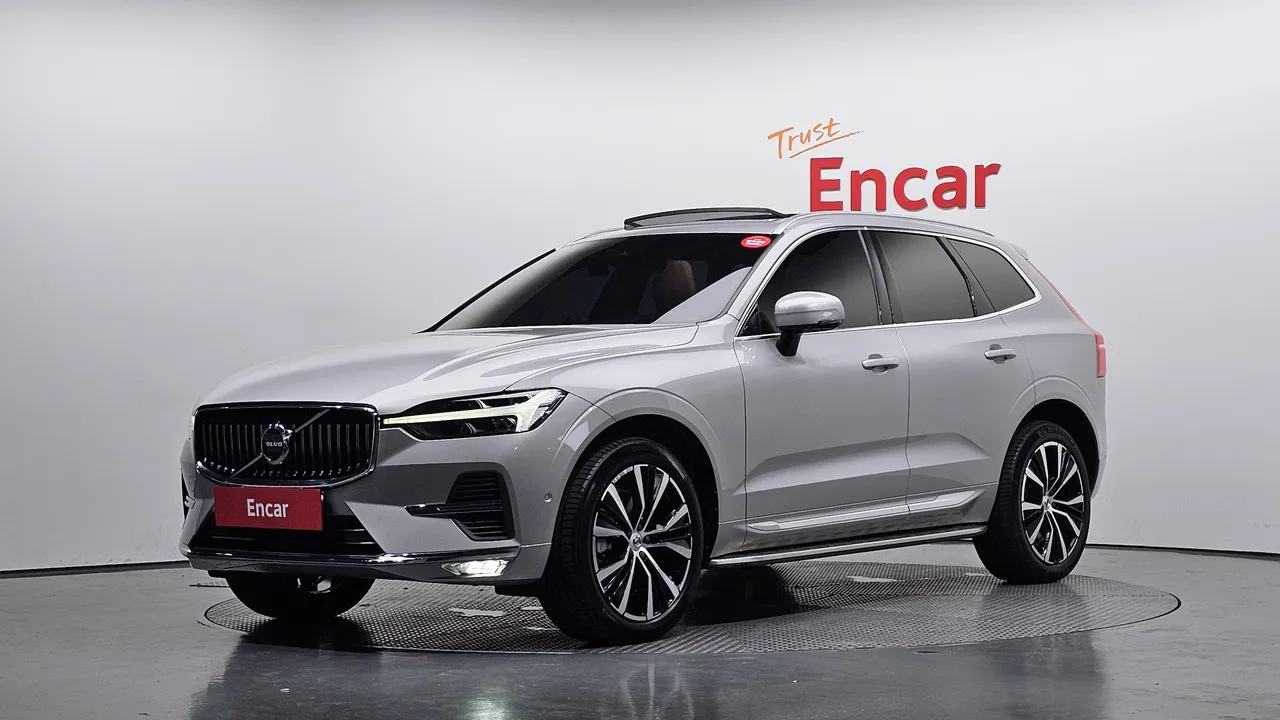 2023 Volvo XC60 B6 Ultimate Bright