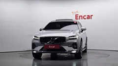 2023 Volvo XC60 B6 Ultimate Bright — фото 3