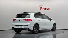 2023 Volkswagen Golf 2.0 TDI Prestige — фото 2