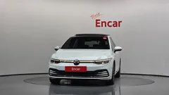 2023 Volkswagen Golf 2.0 TDI Prestige — фото 3