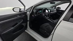 2023 Volkswagen Golf 2.0 TDI Prestige — фото 10
